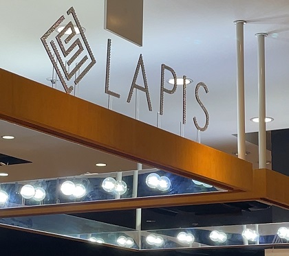 LAPIS ホテルアールメッツ宇都宮店 看板