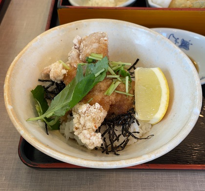 夢庵 平日ランチ お楽しみ膳 竜田揚げの和風おろし丼