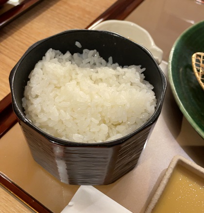 串亭 ランチ サーロインの牛カツと肉巻き海老フライ御膳 ごはん