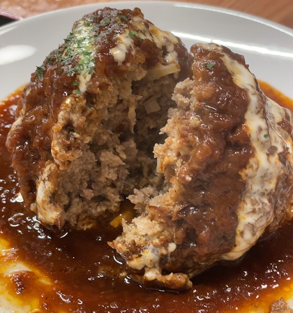 大衆酒場 五の五 池袋 丸山ハンバーグデミグラスソース定食