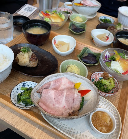 クリエイト・レストランツ・ホールディングス JA全農 みのる食堂 銀座 ごちそう定食
