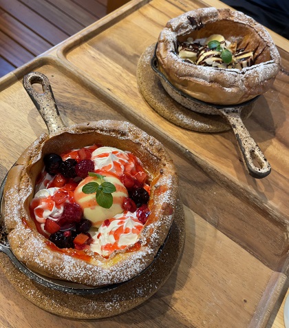 宇都宮 インターパーク TABI CAFE ダッチベイビーチョコ&バナナ ダッチベイビーベリー&ベリー