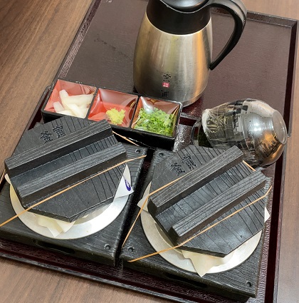 釜寅 釜飯セット到着