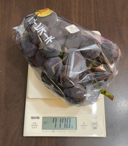 百十四銀行 株主優待 ピオーネ 重量