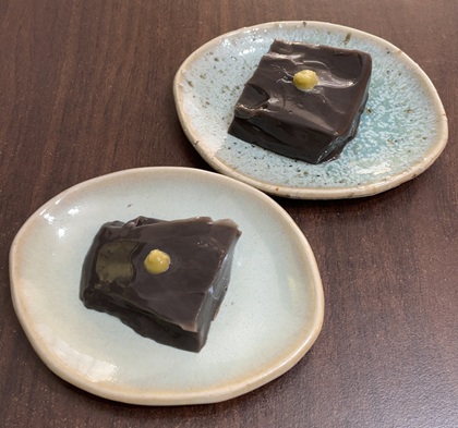 Cominix 株主優待 大覚総本舗 黒ごま豆腐 アルミ