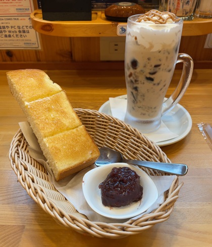 コメダ珈琲店 モーニング お月見ジェリコ スイートマロン トースト＆コメダ特製おぐらあん＆バター