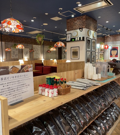喫茶店 ピノキオ 飯野ビル 店内