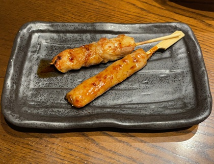 金の蔵 池袋 食べ飲み放題 串盛り2種(もも・つくね)