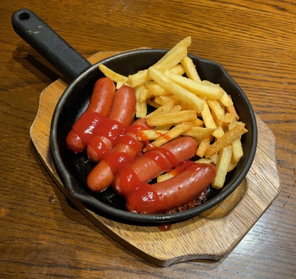 金の蔵 池袋 食べ飲み放題 BBQソーセージ