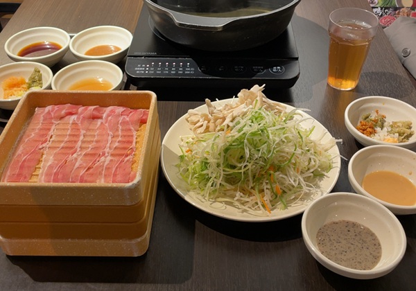 しゃぶ葉 ランチ 豚バラ食べ放題コース