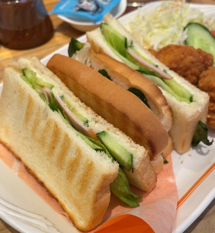 コメダ珈琲店 ランチ 昼コメプレート ハムサンド コメチキ2個付き