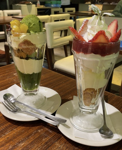 NEW YORK GRAND KITCHEN エスパル仙台 メニュー デザートセット 抹茶パフェ ストロベリーとバニラジェラートのパフェ