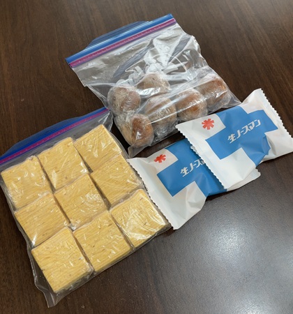 我が家のお菓子在庫 冷凍室の一部