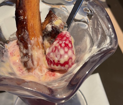 サンマルクカフェ ICHIGO ミルフィーユパフェ with ハーゲンダッツ