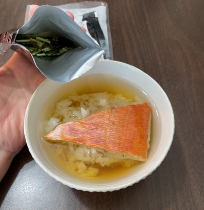 SANKO MARKETING FOODS 株主優待 2026 500株 お茶漬けの具