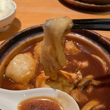 玉丁本店 ヤエチカ 味噌煮込みうどん