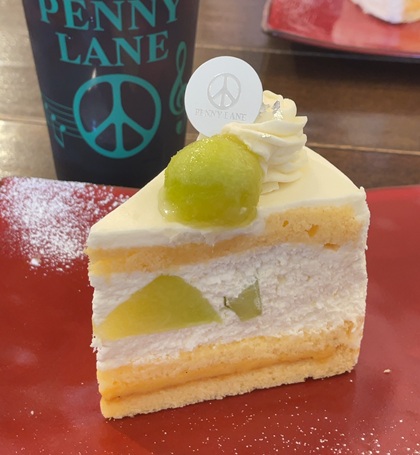 宇都宮 ペニーレイン メロンショートケーキ
