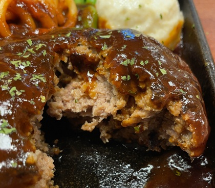 チムニー 株主優待 おでん・豆富・鉄板焼 升屋 Esola池袋 ランチ デミグラスハンバーグステーキセット