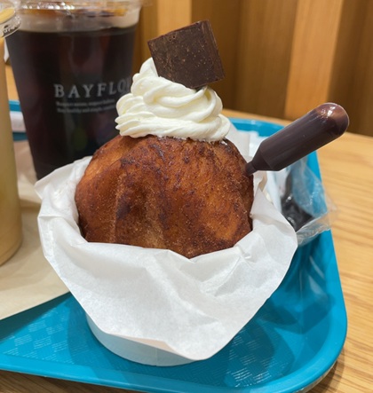 アダストリア アンドエスティHD 株主優待 BAYFLOW Cafe ベイフローカフェ 生ドーナツ 濃厚生チョコ