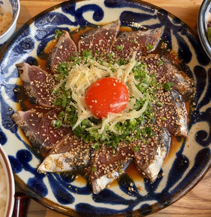 新宿みやざき館 KONNE くわんね かつおめし定食