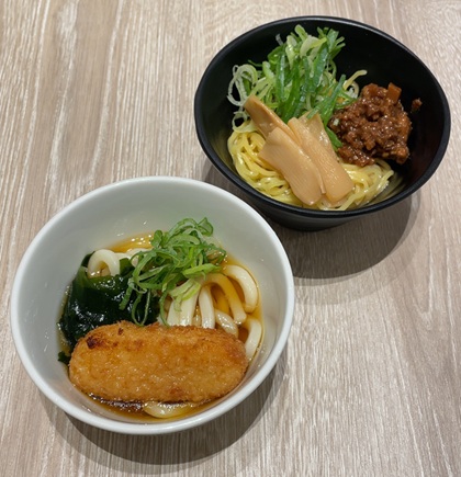 すかいらーく ニラックス ザ ブッフェ ニューマーケット イオンレイクタウン 冷やしうどん コロッケ ラーメン