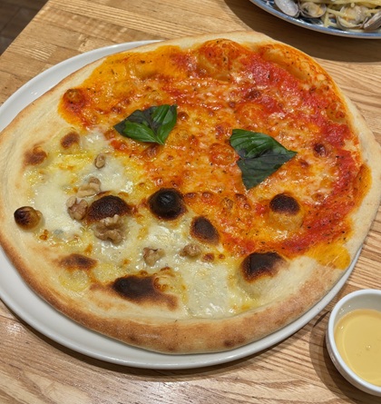 パステルイタリアーナ ペアセット 選べるパスタ&ピッツァ ピッツァ ハーフ&ハーフ マルゲリータ&ゴルゴンゾーラはちみつ